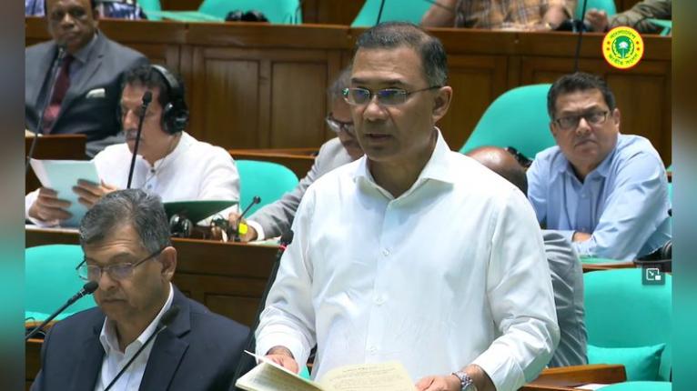 জ্বালানি সংকট মোকাবিলায় বাড়ছে এলএনজি আমদানি ও সরবরাহ: প্রধানমন্ত্রী