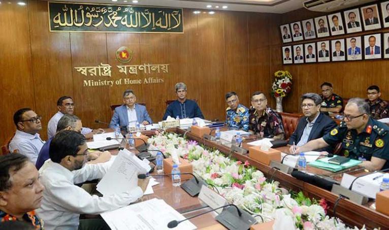 প্রকল্প বাস্তবায়নে সময়সীমা ও স্বচ্ছতা নিশ্চিতের নির্দেশ স্বরাষ্ট্রমন্ত্রীর