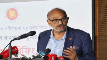 ‘নতুন পে-স্কেল ব্যয়বহুল সিদ্ধান্ত নয়, ক্রয়ক্ষমতা রক্ষার উদ্যোগ’: উপদেষ্টা তিতুমীর