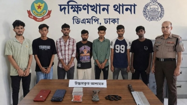 দক্ষিণখানে অস্ত্র ও ইয়াবাসহ কিশোর গ্যাংয়ের ৭ সদস্য গ্রেপ্তার