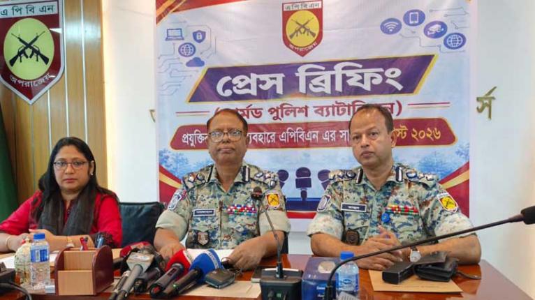 রোহিঙ্গা ক্যাম্পে ১৮ লাখ মানুষের নিরাপত্তায় ২২০০ সদস্য, জনবল সংকটকে চ্যালেঞ্জ বলছে এপিবিএন