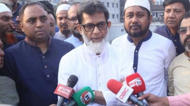 ব্যাটারিচালিত তিন-চাকার যান হঠাৎ বন্ধ নয়, নীতিমালার আওতায় আসছে: প্রতিমন্ত্রী