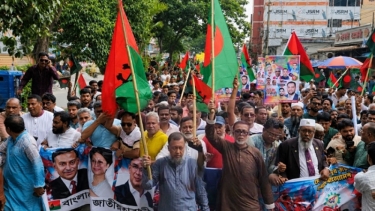 নারায়ণগঞ্জে বিএনপির ৪৮তম প্রতিষ্ঠাবার্ষিকীতে বর্ণাঢ্য র‌্যালি