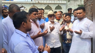 সিদ্ধিরগঞ্জে সড়ক ও ড্রেন নির্মাণকাজের উদ্বোধন নাসিক প্রশাসকের