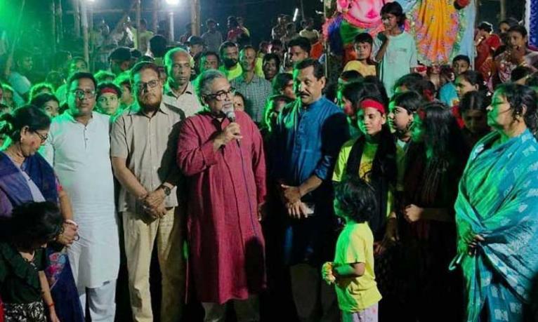 মহাসমারোহে দুর্গাপূজা উদযাপন সরকারের সাফল্য : প্রিন্স