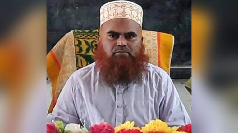বন্দরে ছাত্র-অভিভাবক লাঞ্ছনার জেরে অধ্যক্ষের কক্ষ ও মাদরাসা ভাঙচুর