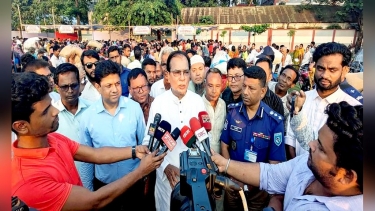বাংলাদেশ সাম্প্রদায়িক সম্প্রীতির দেশ, দুর্গাপূজায় সর্বাত্মক নিরাপত্তা দেবে সরকার : ত্রাণমন্ত্রী