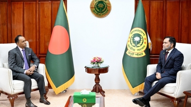 ডেপুটি স্পীকারের সঙ্গে টাওয়ার হ্যামলেটসের স্পীকার মোস্তাক আহমেদের সাক্ষাৎ