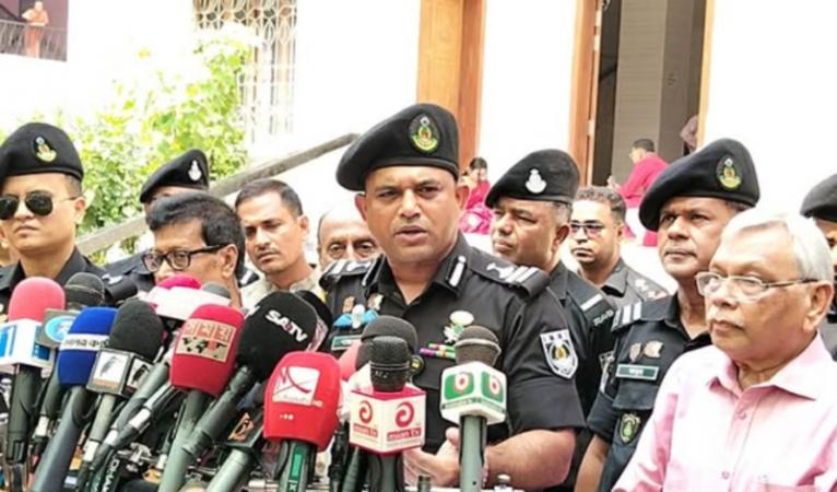 দুর্গাপূজায় নাশকতা ঠেকাতে সর্বোচ্চ সতর্কতায় এসআরবি-১১