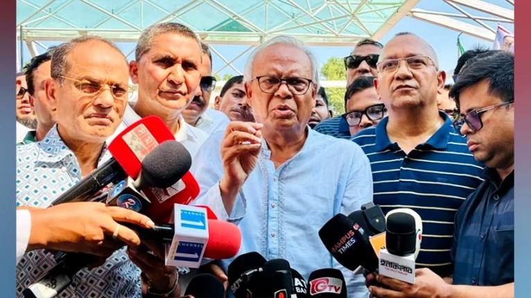 দেশের পুনর্গঠনে তারেক রহমানের সহায়ক শক্তি হিসেবে কাজ করবে যুবদল : রিজভী