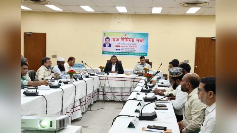 সরিষাবাড়ীতে যমুনা সার কারখানা পরিদর্শনে বিসিআইসি চেয়ারম্যান বাবুল মিঞা