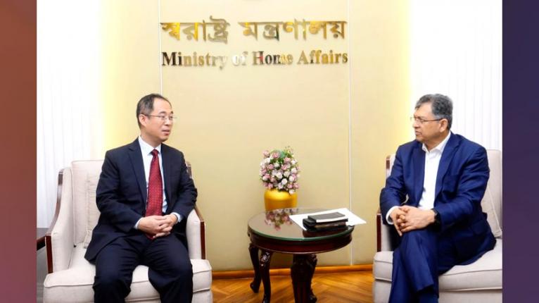 চীন বাংলাদেশের অন্যতম গুরুত্বপূর্ণ উন্নয়ন ও কৌশলগত অংশীদার: স্বরাষ্ট্রমন্ত্রী