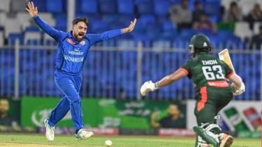 রশিদ খানের ঘূর্ণিতে ১৬০ রানেই শেষ বাংলাদেশ