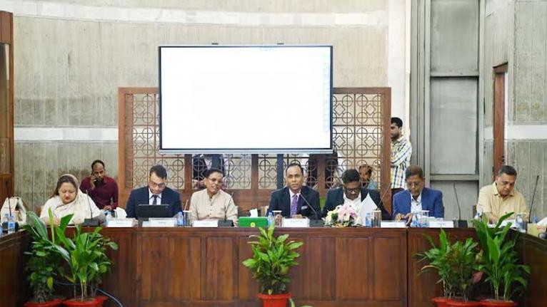 বাংলাদেশ জাতীয় সংসদ সচিবালয়ের জনবল-সংক্রান্ত বিষয়াদি নিয়ে গঠিত কমিটির প্রথম সভা অনুষ্ঠিত।