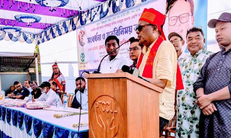 ক্ষুদ্র জাতিগোষ্ঠীর জন্য স্মরণীয় কাজ করতে চাই : ফকির মাহবুব আনাম