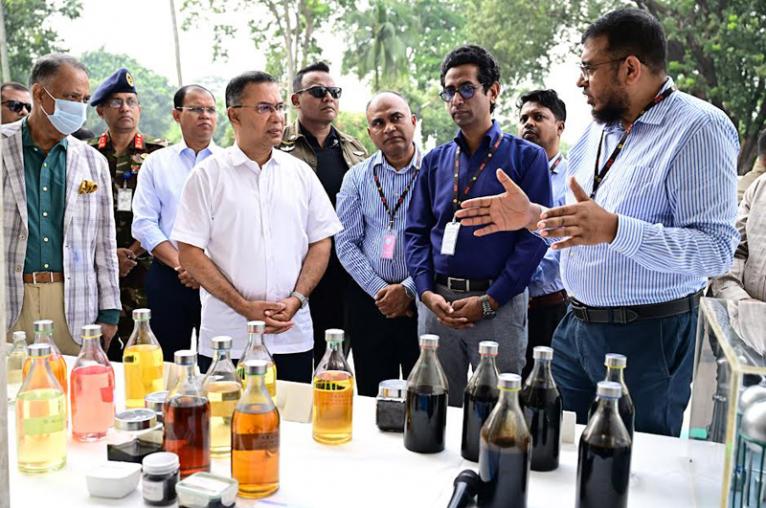 বর্জ্য থেকে জ্বালানি তেল উৎপাদন প্রকল্প বাস্তবায়নে সহযোগিতার আশ্বাস প্রধানমন্ত্রীর