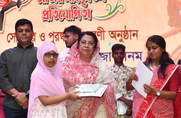 লালন সাঁইয়ের মানবতা ও সম্প্রীতির দর্শনে সমাজ গড়তে হবে : খাদ্যমন্ত্রী